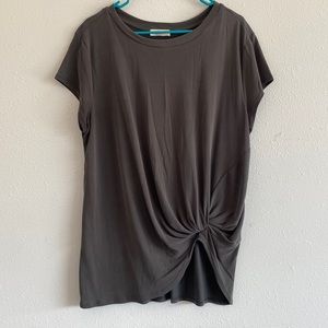 Short sleeve top